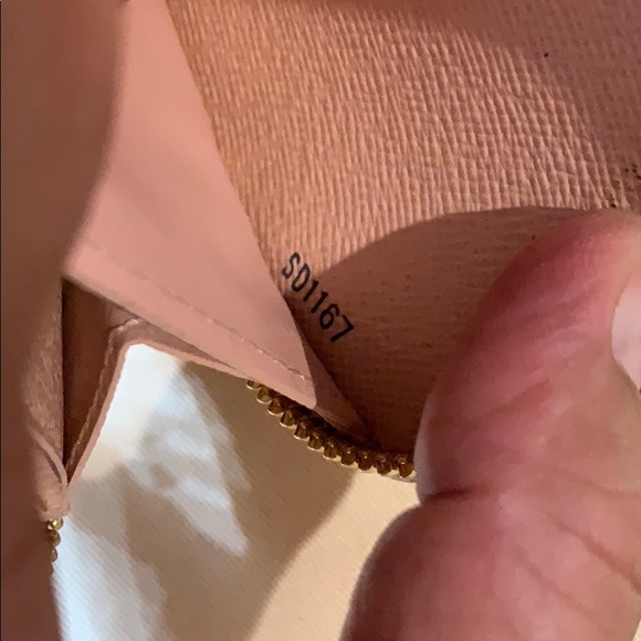 Louis Vuitton TAHITIENNE Clemence Wallet EUC - Picture 8 of 15